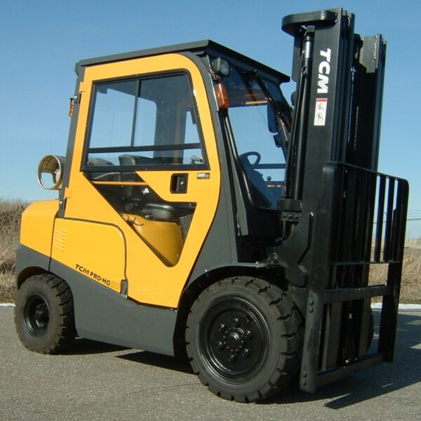 FD20T3,FG20T3,FHD20T3,FHG20T3,FD25T3,FD25T3,FG25T3,FHD25T3,FHG25T3
(OHG: 81.5")
FHD30T3,FHG30T3
(OHG: 82.5")